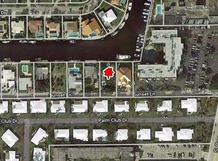 2 Sunset Ln, Pompano Beach, FL 33062