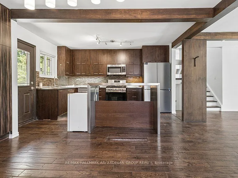 231 Goulding Ave #MAIN FL — Photo 16