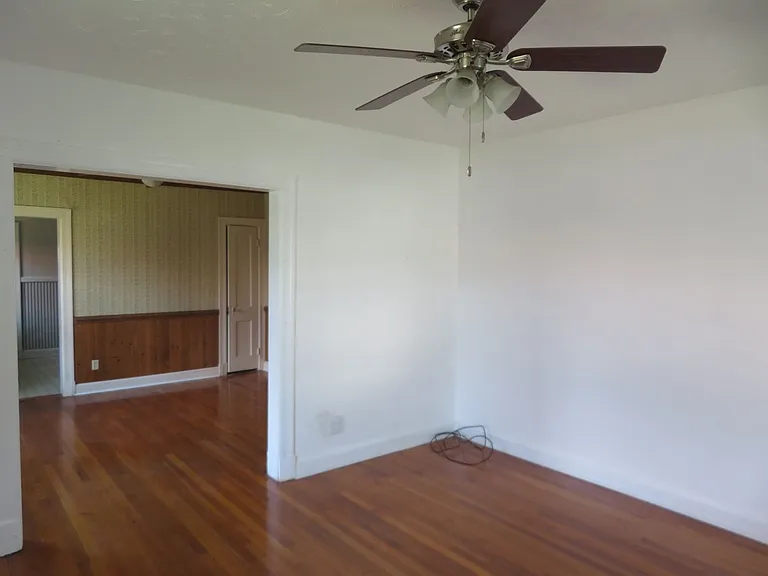 707 Hamilton Ave — Photo 2
