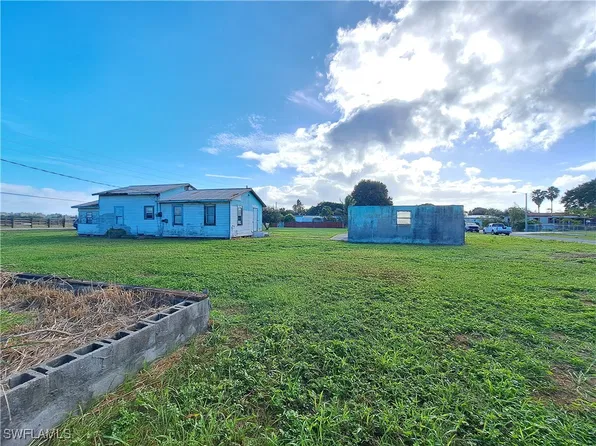 1588 Hookers Point Rd, Clewiston, FL 33440