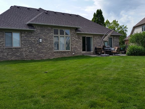 4th image of 51584 Shadywood Dr