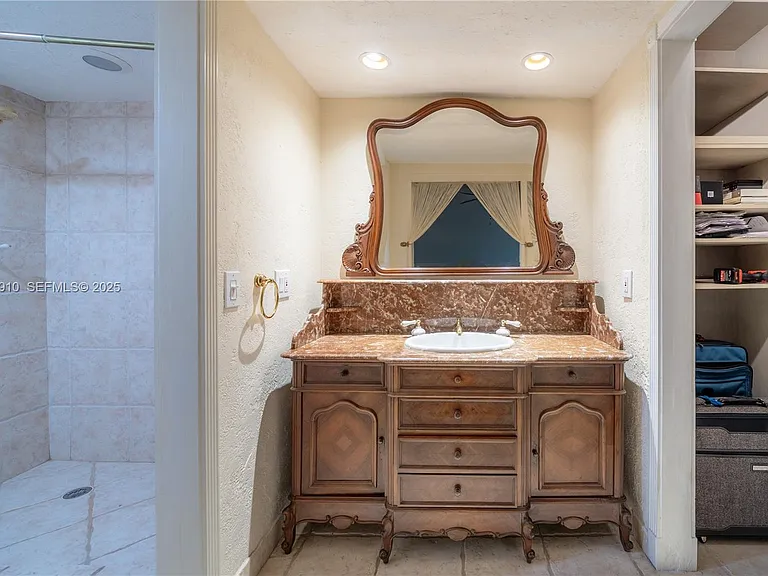 19212 NE 25th Ave #283D — Photo 23