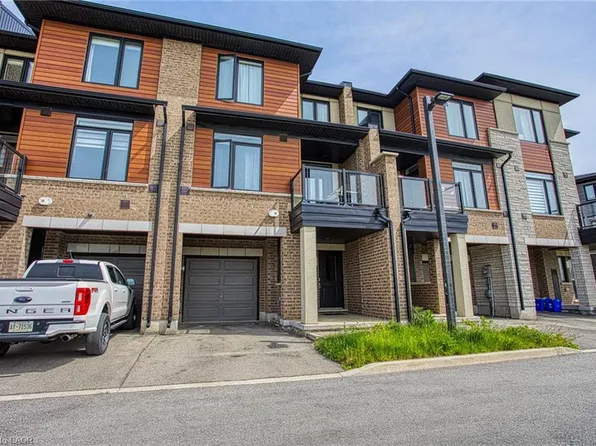 590 N Service Rd #50, Stoney Creek, ON L8E 0K5