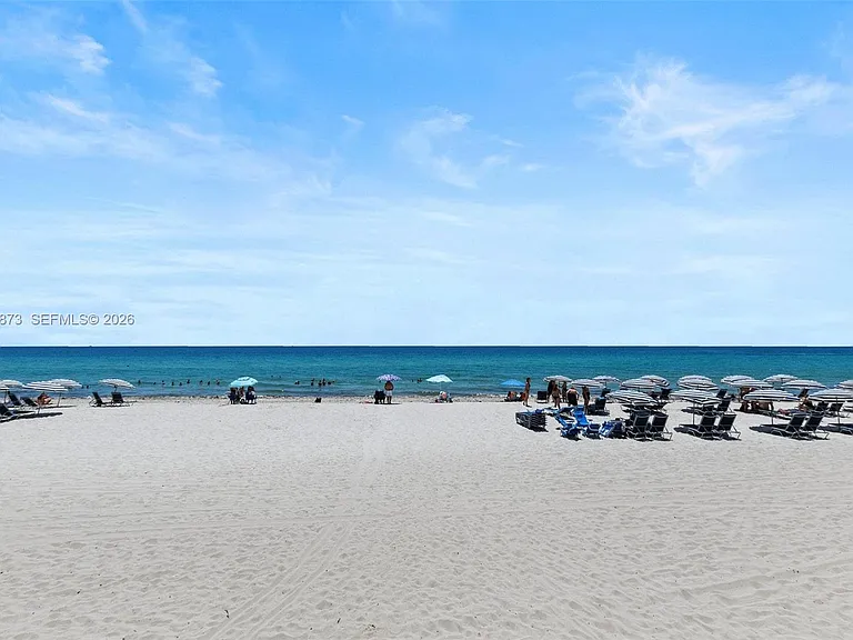 3725 S Ocean Dr #921 — Photo 25