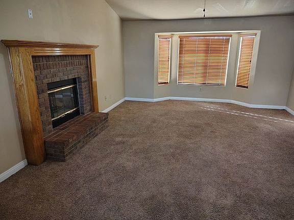 5th image of 9412 Colfax Ct