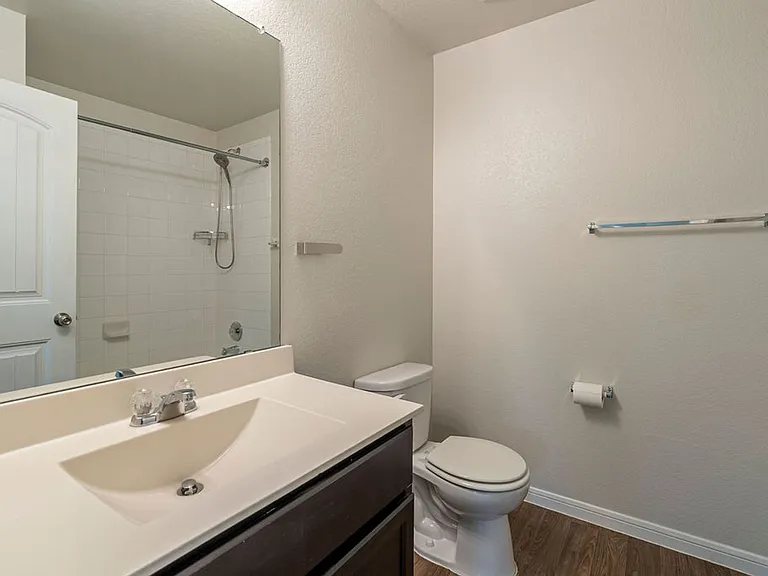3304 Ortman Dr — Photo 15