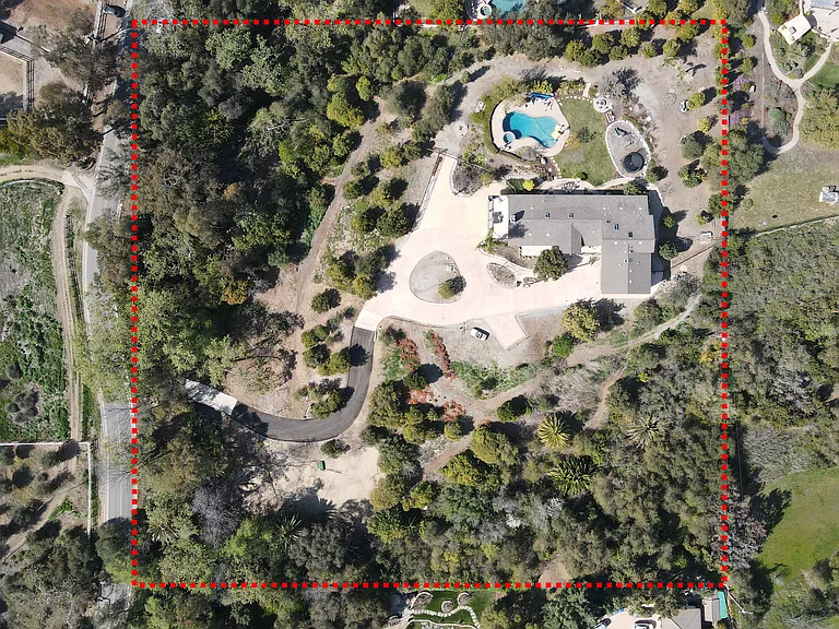 3469 Lone Jack Rd — Photo 16