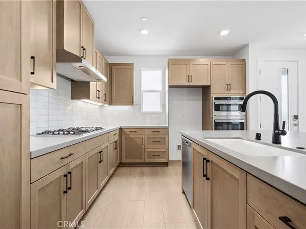 26995 Echo Mountain Way, Valencia, CA 91355