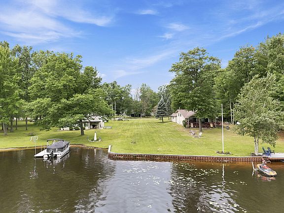 5th image of 78 Surfwood Ct