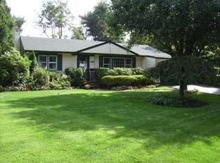 14 Perry Ct, Syosset, NY 11791