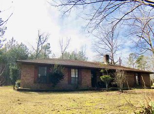 402 Creek St, Raleigh, MS 39153