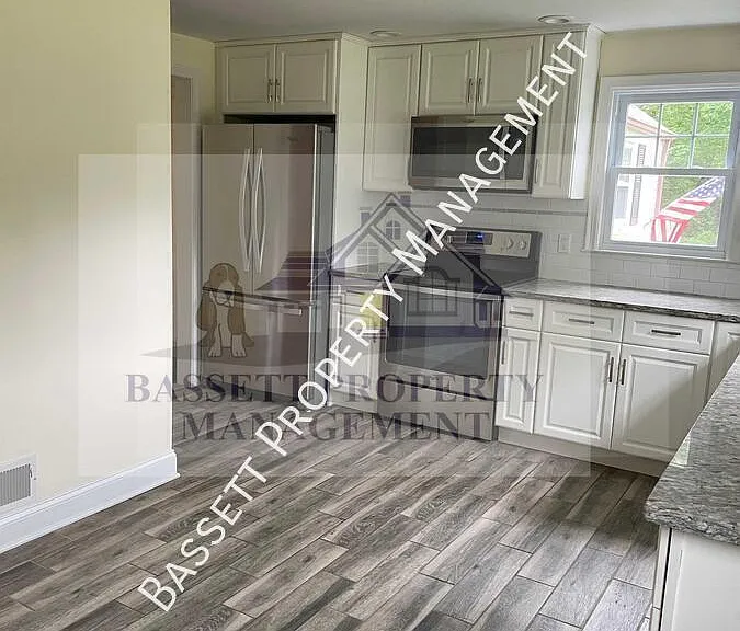 2281 Ridge Rd — Photo 16
