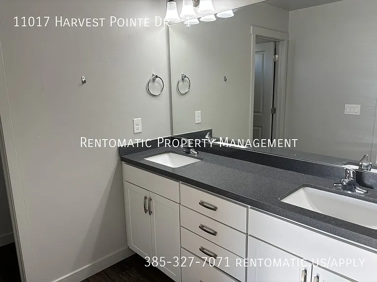 11017 S Harvest Pointe Dr #1 — Photo 32