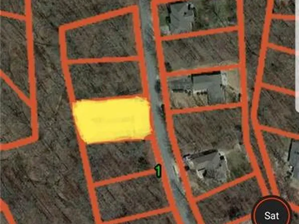 Islay Dr, Bella Vista, AR 72715