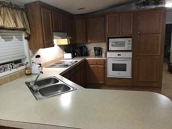 5th image of 1100 Bagwell Dr