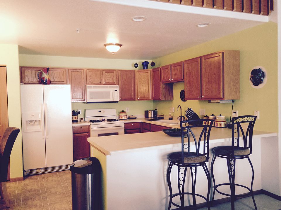 All appliances included!