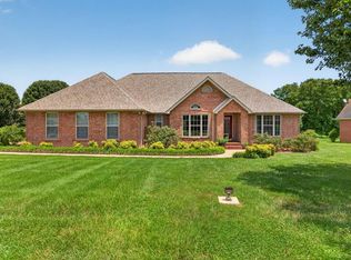 205 Hearthstone Dr, Sparta, TN 38583