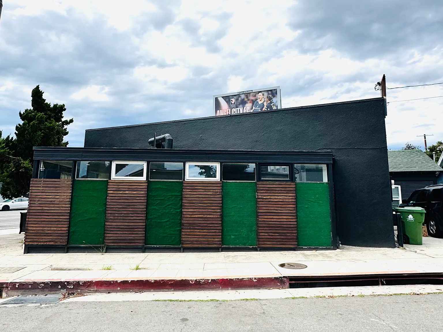 S Bixel St, Los Angeles — Photo 3