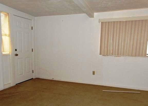 3rd image of 1760 NE 21st Pl