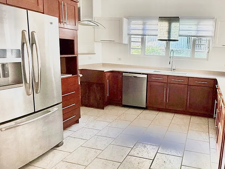 48 Sunset St #B-31 — Photo 3