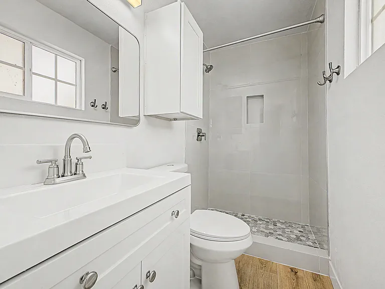 2526 W Orchid Ln — Photo 14