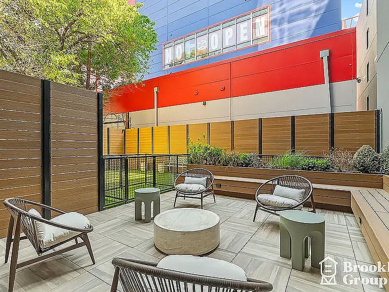 556 Baltic St #503 — Photo 12