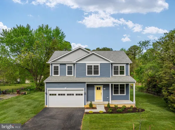 110 Long Point Rd, Stevensville, MD 21666