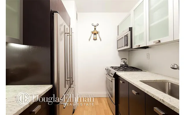 Rented by Douglas Elliman | media 2