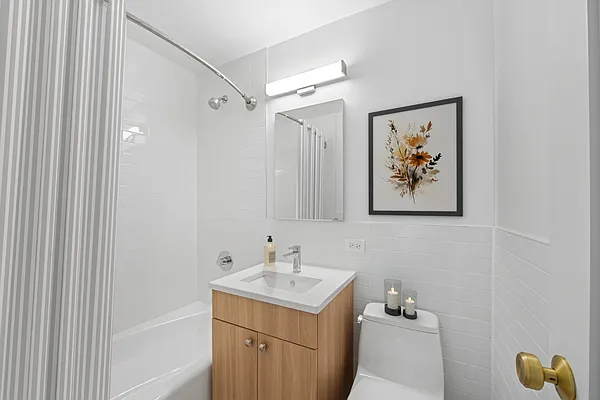 Rented by A&E Real Estate Management | media 33