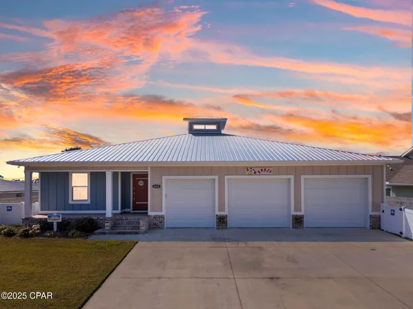 6333 Palm Ct, Panama City Beach, FL 32408