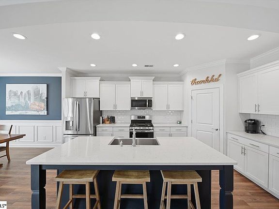 2nd image of 608 Betony Way