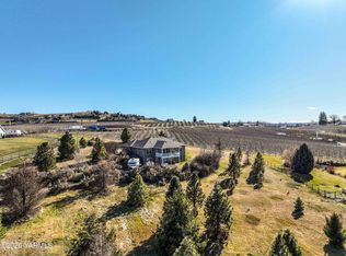 224 Heysman Rd, Selah, WA 98942