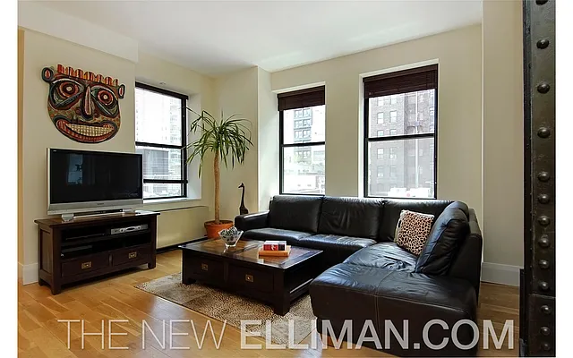 Rented by Douglas Elliman | media 2