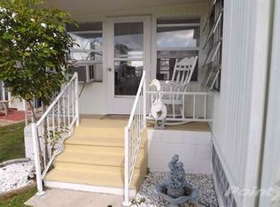 155 4th St E, Nokomis, FL 34275