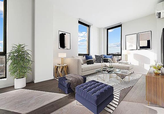 4th image of 91-09 Roosevelt Ave #510