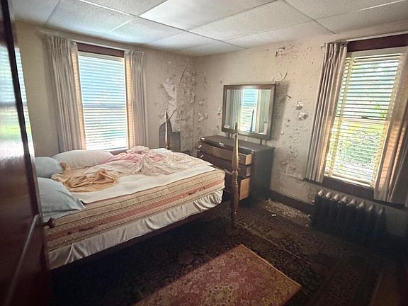 4th image of 619 S Keyser Ave