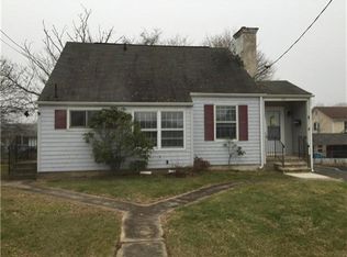 30 E Chrystal St, Dover, NJ 07801