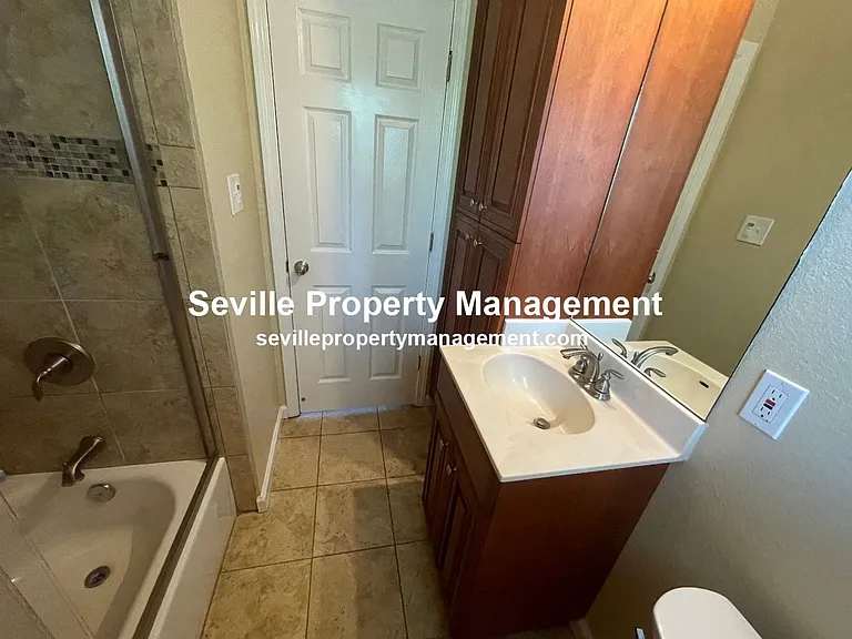 33 Deering Ct — Photo 9