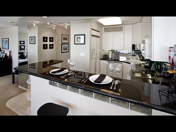 Open Kitchen