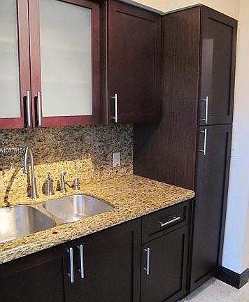 2nd image of 1800 Meridian Ave APT 10