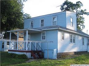 2nd image of 123 Atlantic Ave