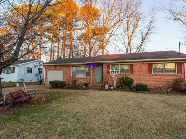 335 Jack Coleman Dr NW, Huntsville, AL 35805