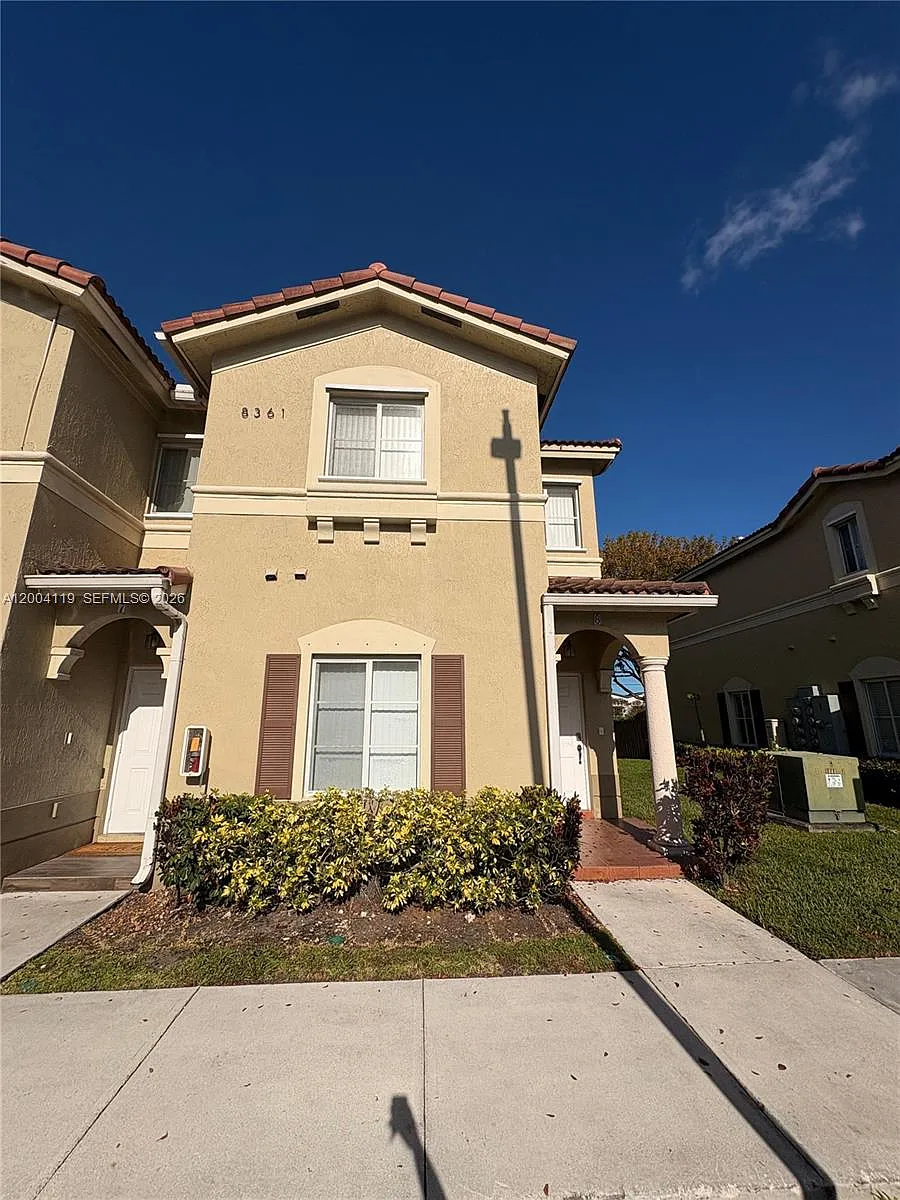 Building Photo - 8361 NW 107th Ct #8-23