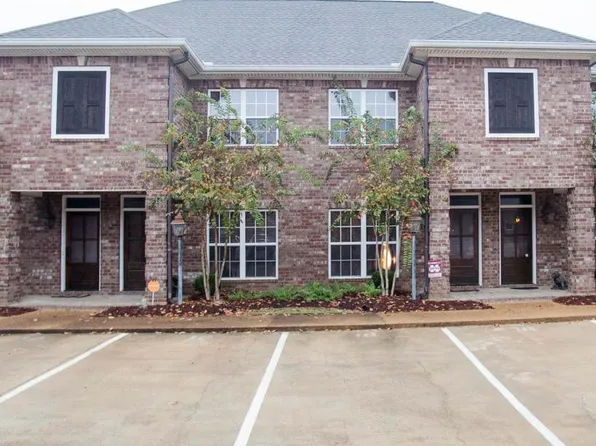 107 Leigh Ln APT 18, Starkville, MS 39759