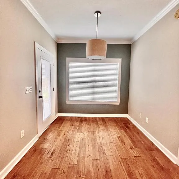 215 Savannah Dr — Photo 11