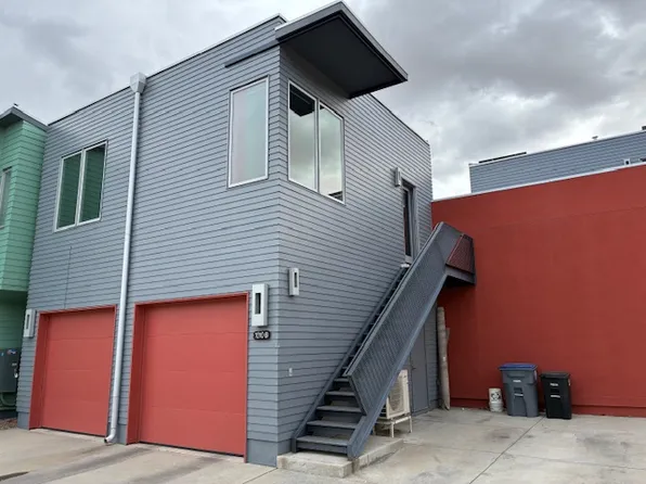 1010 Plateau Rd #B, Longmont, CO 80504