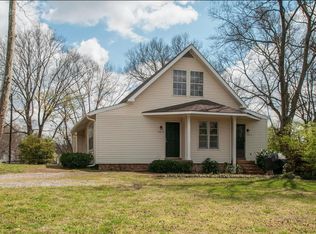 126 39th Ave N #A, Nashville, TN 37209