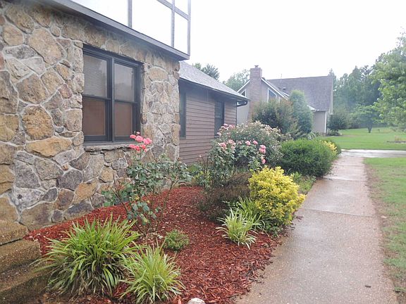 2nd image of 316 Fairfield Dr