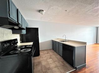 32 Main St APT 3C, Hudson, MA 01749