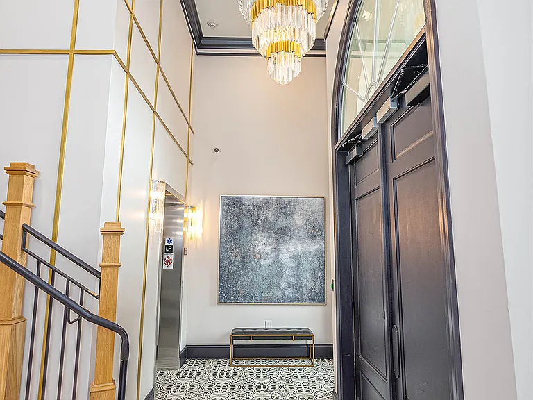 The Addie — Photo 18